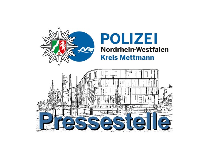 POL-ME: Verdacht eines Tötungsdelikts in Wohnung - Tatverdächtiger stellt sich bei der Polizei - Velbert - 2112118