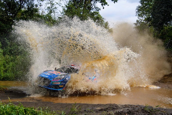 Platz sechs und sieben für M-Sport Ford bei der gnadenlosen Safari-Rallye in Kenia