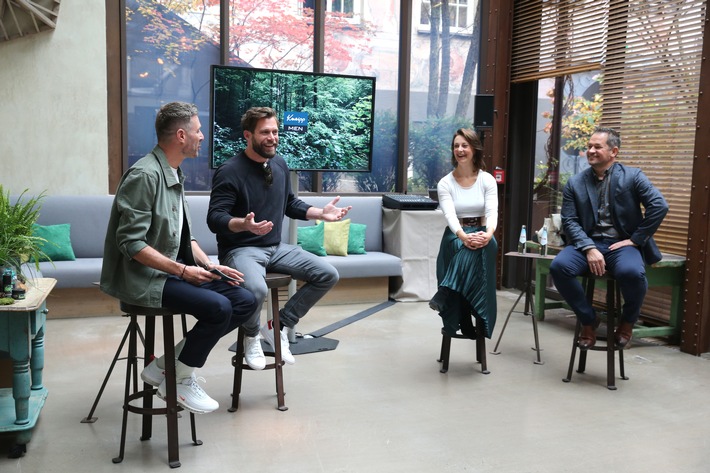 KNEIPP NEUHEITEN FÜR MÄNNER: DIE NEUE MEN SERIE NATURE FEELING / Achtsamkeits-Talk mit Kneipp im Garden Restaurant in München