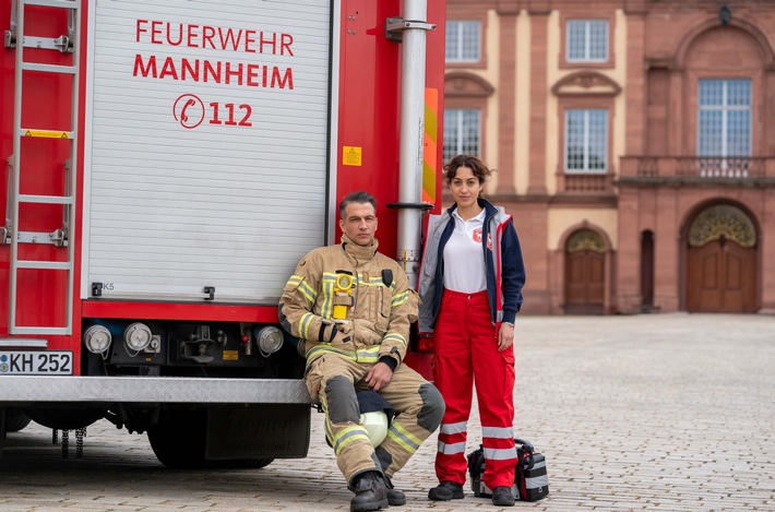"Die Notärztin" ist wieder im Einsatz / Dreharbeiten zur zweiten Staffel der ARD Serie mit Sabrina Amali