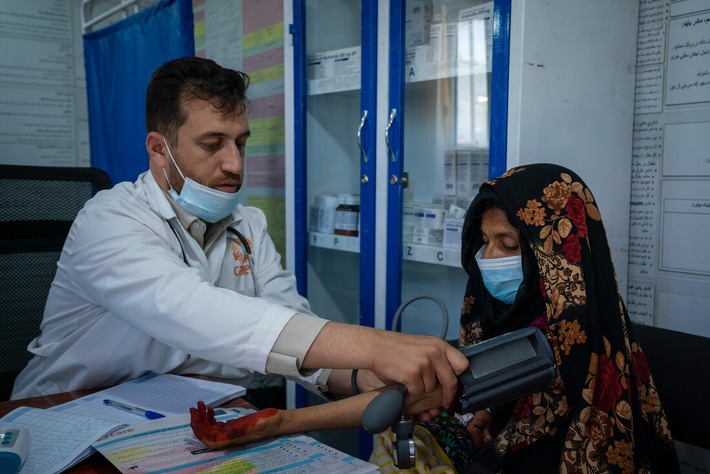 Fünf Jahre nach Machtwechsel: Vielfache Krise in Afghanistan erreicht neuen Höhepunkt