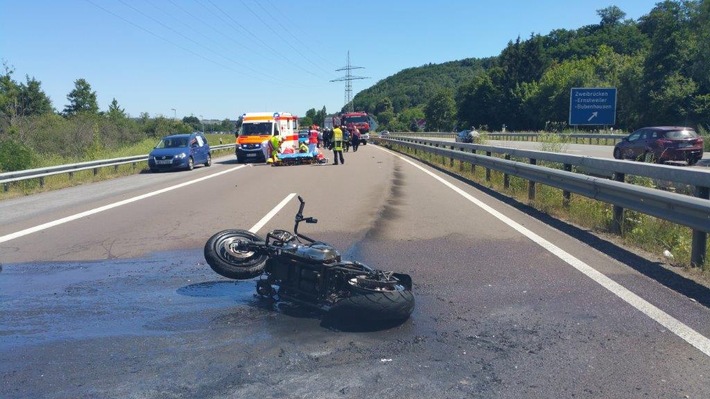 POL-PDPS: Zweibrücken - Tödlicher Verkehrsunfall mit Fahrerflucht