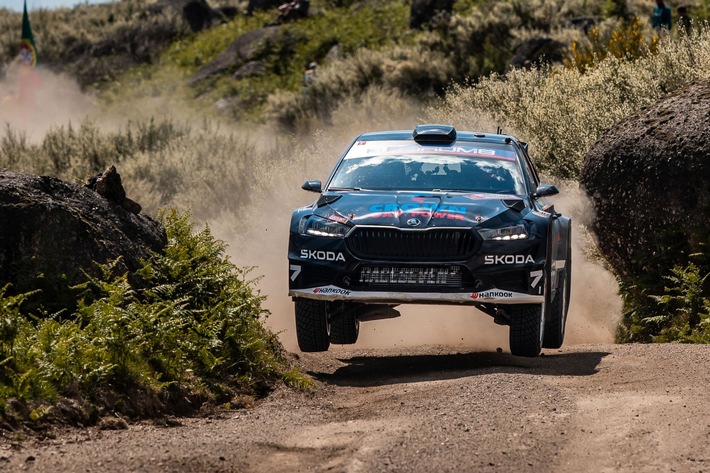 Rallye Portugal: Gus Greensmith und Beifahrer Jonas Andersson fahren auf das WRC2-Podium