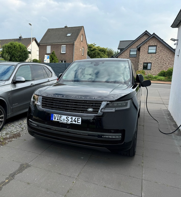 POL-VIE: Range Rover gestohlen - Haben Sie Hinweise zum Verbleib?
