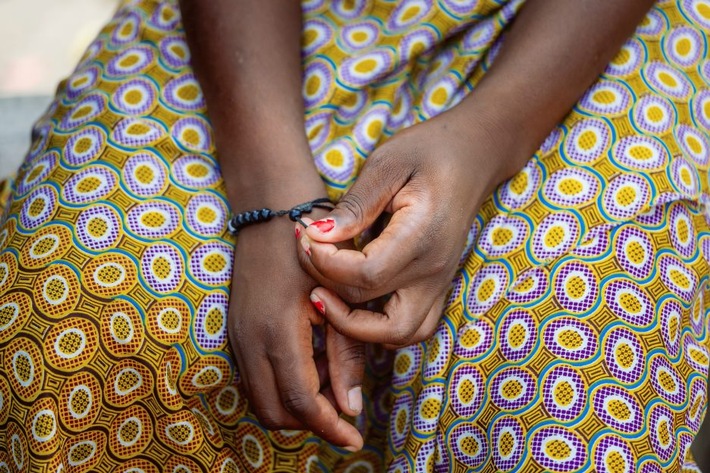 HIV-erkrankten Kindern droht immer schlechtere Versorgung / SOS-Kinderdörfer zum Welt-Aids-Tag am 1. Dezember