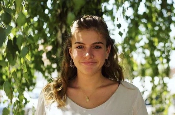 Drei junge Kielerinnen starten mit Schüler Helfen Leben Corona-Spendenaktion