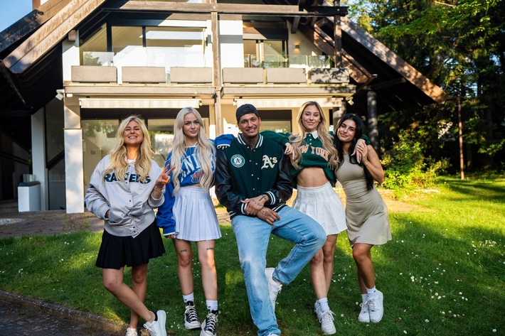 "La Familia House of Reality": Spannendes Reality-Experiment - TV-Casanova Yasin zieht mit vier Content Creator in eine WG