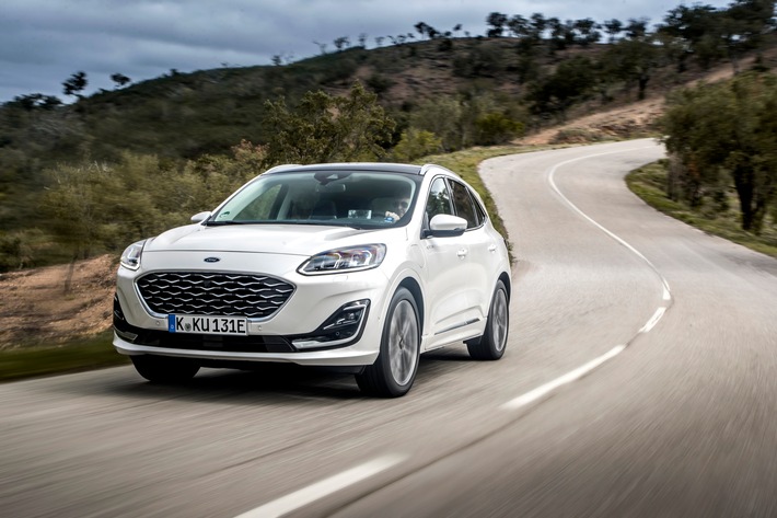 "Warum warten?" Start der neuen Ford-Gewerbewochen mit attraktiven Leasing-Angeboten und gratis Telematics-Test