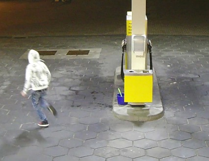 POL-HM: Nachtragmitteilung zur Meldung &quot;Bewaffneter Raubüberfall auf Tankstelle in Hameln&quot;: drei Tatverdächtige ermittelt
