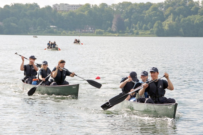 BPOLD-BBS: Panther Challenge 2023 in der Bundespolizeiabteilung Ratzeburg - Jugendlichen soll die Chance einer gezielten Berufswahl ermöglicht werden