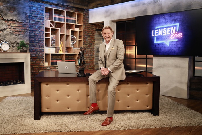 Neuer Sendeplatz, neuer Look: Siebte Staffel "Lenßen Live - Der Kultanwalt am Telefon" startet am Mittwoch, 26. Juni 2019