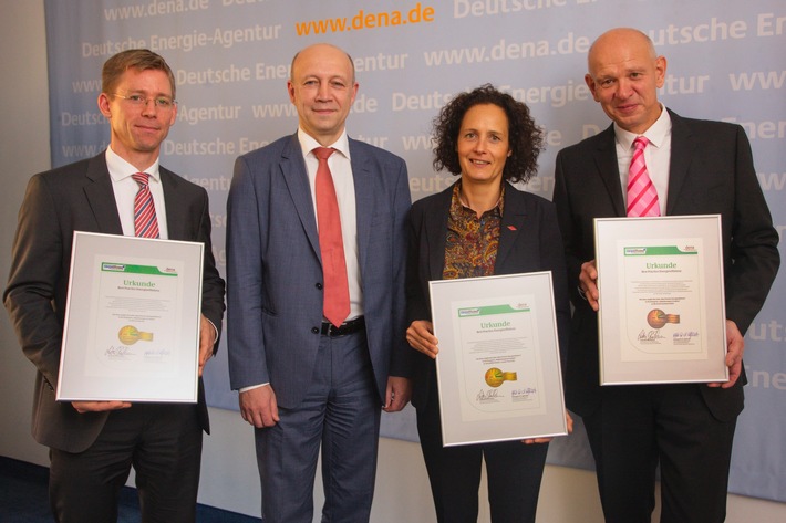 dena vergibt Best-Practice-Label für Energieeffizienz / Aurubis, arvato Systems und KNIPEX erhalten Auszeichnung für besondere Energieeffizienzprojekte