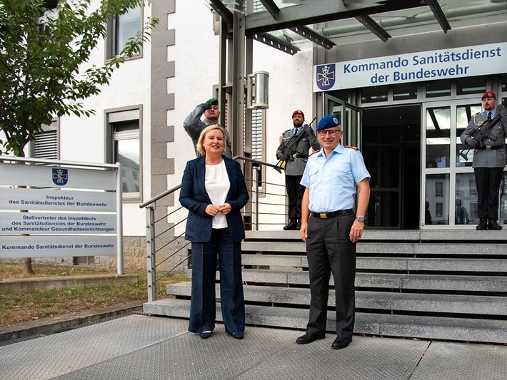 Wehrbeauftragte Dr. Eva Högl besucht den Sanitätsdienst