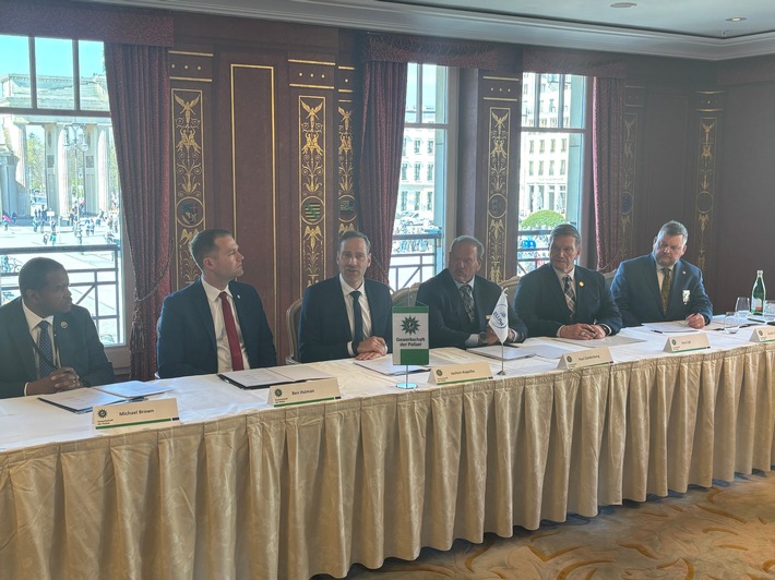 GdP gründet Demokratie-Initiative mit - Kopelke: „GdP weitet Engagement aus“