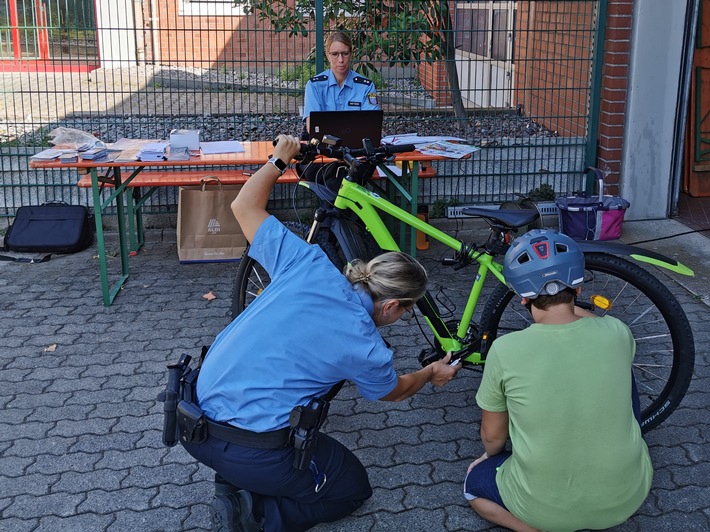 POL-DA: Heppenheim/Lampertheim/Viernheim: Aktionstag - Polizei registriert 155 Fahrräder