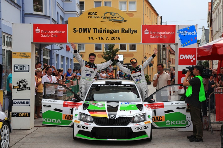 DRM: SKODA AUTO Deutschland Duo Kreim/Christian siegt bei der Thüringen Rallye (FOTO)