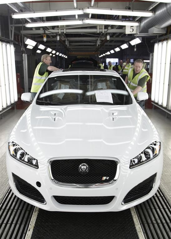 Jaguar Land Rover va créer 1&#039;100 nouveaux emplois au Royaume Uni