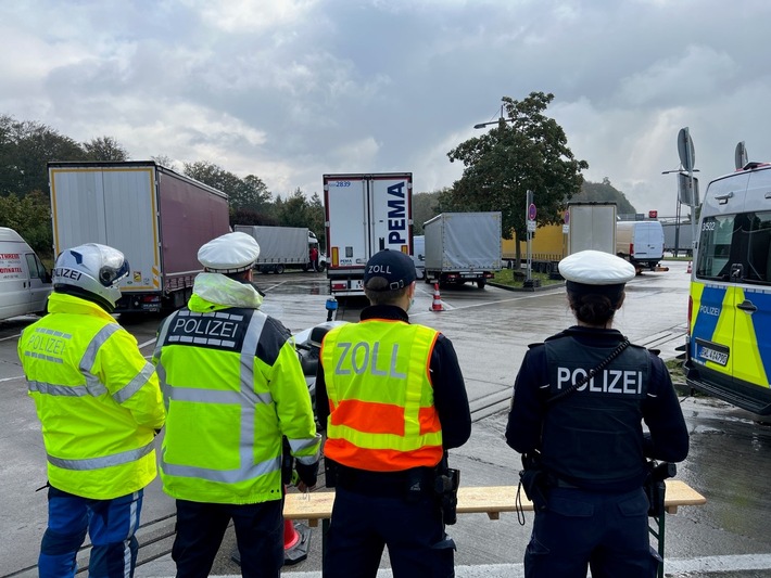POL-LB: Trucker-Safety-Day: Landespolizei, Bundespolizei und Zoll kontrollieren gemeinsam an der A8