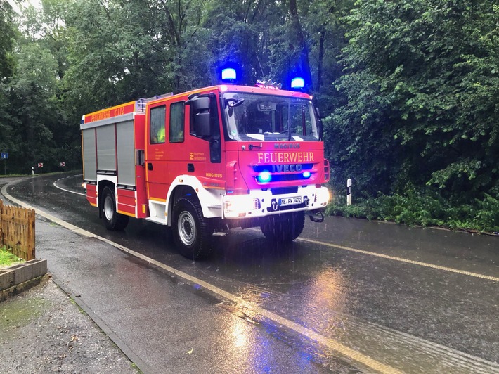 FW-Heiligenhaus: Sturmeinsätze für die Feuerwehr Heiligenhaus (Meldung 20/2021)