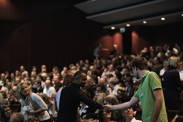 Zukunft der Schule - Qualität von Bildung: 1100 Bildungsexperten aus 60 Ländern der Welt diskutieren in Zug Herausforderungen und erarbeiten Lösungen