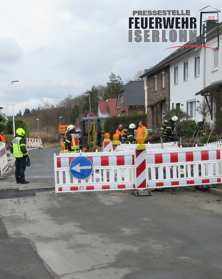 FW-MK: Bagger beschädigt Gasleitung