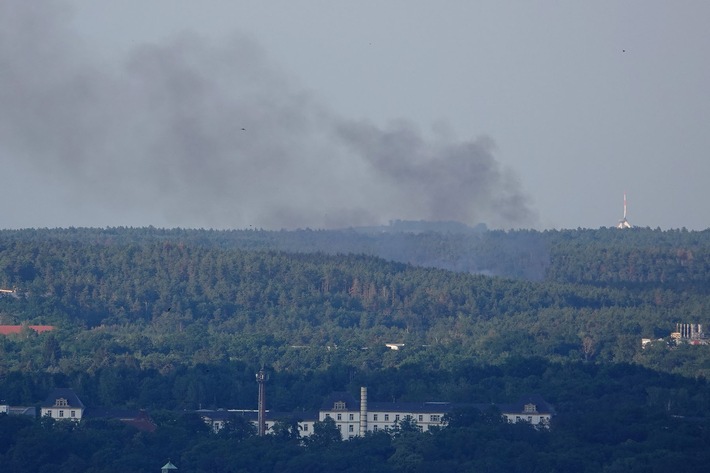 FW Dresden: Informationen zum Einsatzgeschehen der Feuerwehr Dresden vom 14. bis 16. Juli 2023