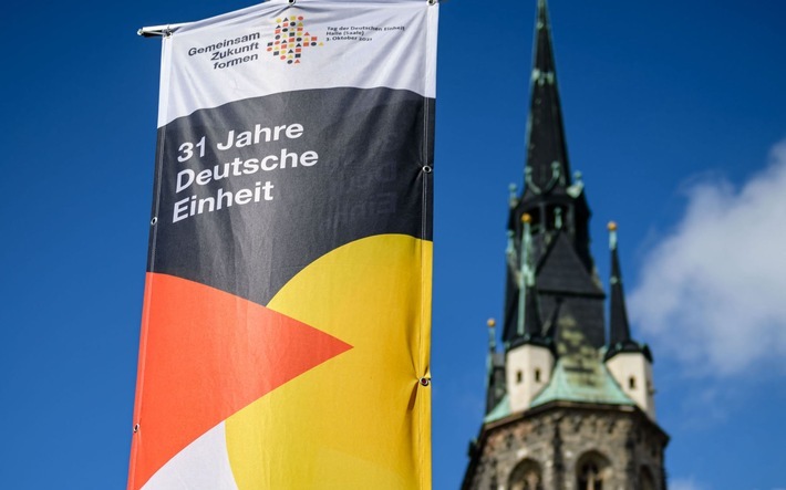 Tag der Deutschen Einheit: Erstes kulinarisches Wochenende in Halle (S.) beginnt / Weiterer Text über ots und www.presseportal.de/nr/157804 / Die Verwendung dieses Bildes ist für redaktionelle Zwecke unter Beachtung ggf. genannter Nutzungsbedingungen honorarfrei. Veröffentlichung bitte mit Bildrechte-Hinweis.