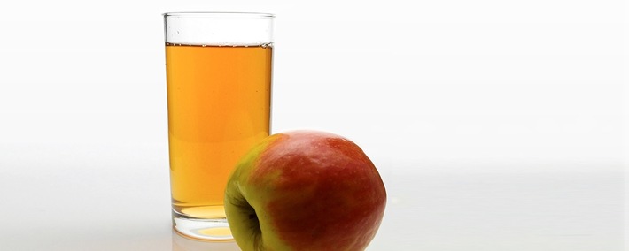 Pressemitteilung Nr. 020/2024 der Leibniz Universität Hannover  Naturtrübe Apfelsäfte fördern die Darmgesundheit