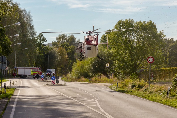 FW-DT: Schwerer Verkehrsunfall