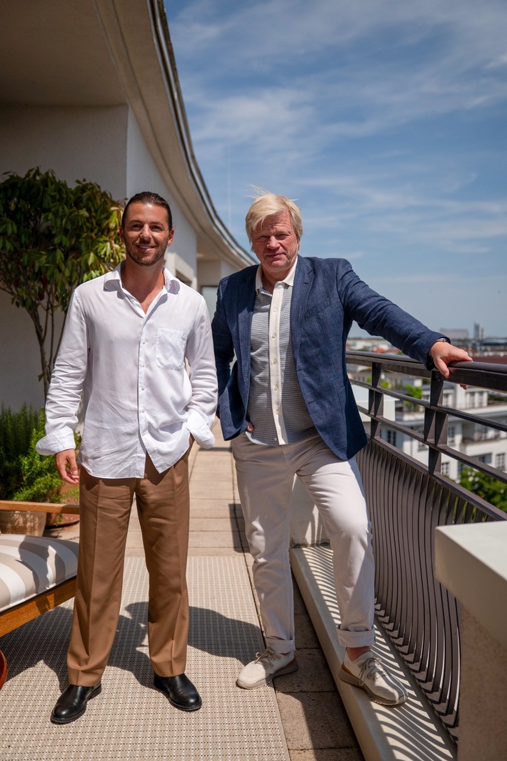 Die Rückkehr des Titans: Oliver Kahn wird fester Gast bei "Triple - der Hagedorn Fußballtalk" auf Sky Sport News