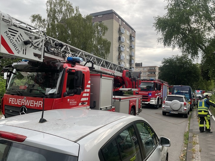 FW-BO: Küchenbrand in Erdgeschosswohnung -Rauchmelder verhindert Schlimmeres