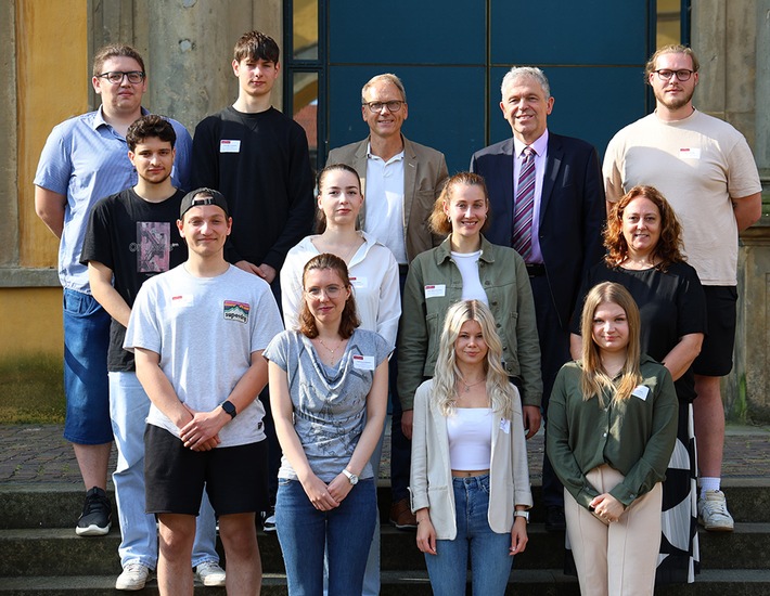 Frisch am Start: Neue Auszubildende an der Uni