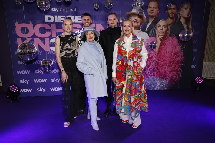Familien-Tattoo und Premierenflair: Erfolgreiches Medienevent zur 3. Staffel der Sky Original Reality-Dokumentation "Diese Ochsenknechts" in Berlin