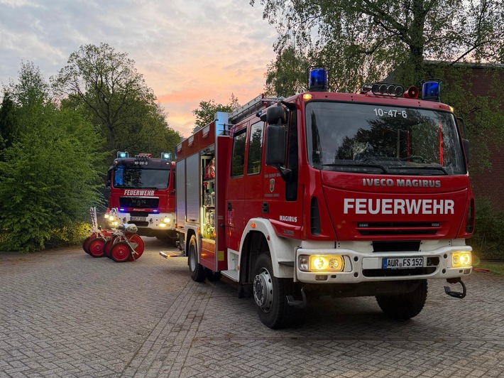 FW-AUR: Rauchentwicklung aus Turnhalle