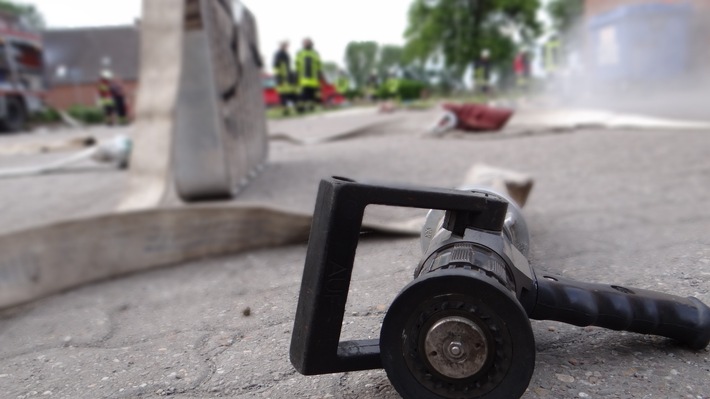 Feuerwehr Kalkar: Großübung der Stadtwehr Kalkar- Vorabinformation