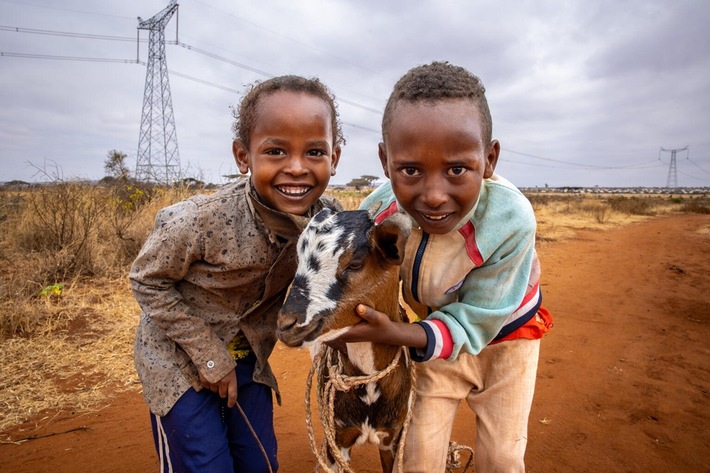 Neuer UNICEF-Bericht: Weltweit leben über 400 Millionen Kinder in extremer Armut 