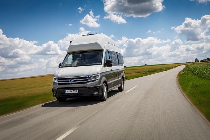 Der neue Grand California: Start in eine neue Dimension / Premiere auf dem Caravan Salon Reisemobil auf Crafter-Basis