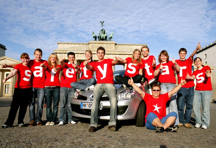 Renault "safety stars" 2007 / Startschuss für Deutschlands beste Fahranfänger