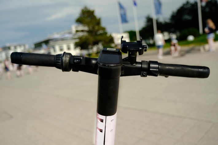 Mobilität auf zwei Rädern: Mehr tödliche Unfälle mit E-Scootern, Pedelecs und Kleinkrafträdern