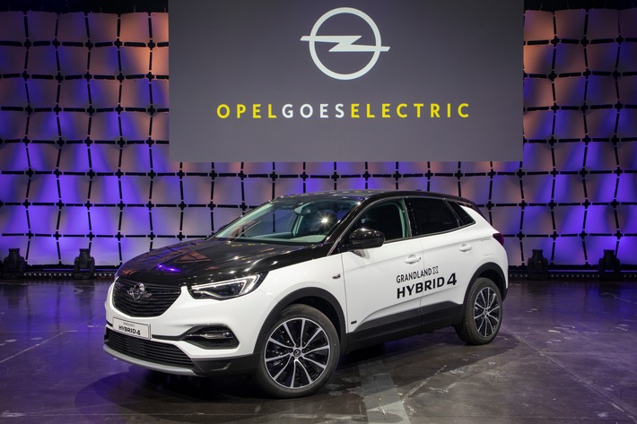 Schon ab 399 Euro monatlich: Der neue Opel Grandland X Plug-In-Hybrid mit Allradantrieb (FOTO)