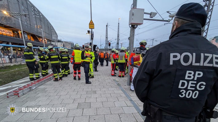 Bundespolizeidirektion München: Oberleitungsabriss führt zu Stammstreckensperrung im S-Bahnverkehr