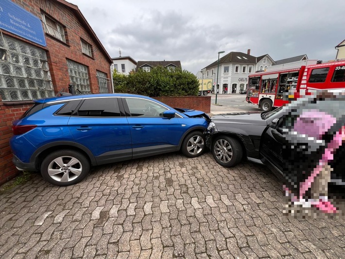POL-STD: Kupferdiebe in Horneburg, Einbrecher in Penny-Markt im Alten Land, Ein Schwerverletzter bei Verkehrsunfall in Harsefeld