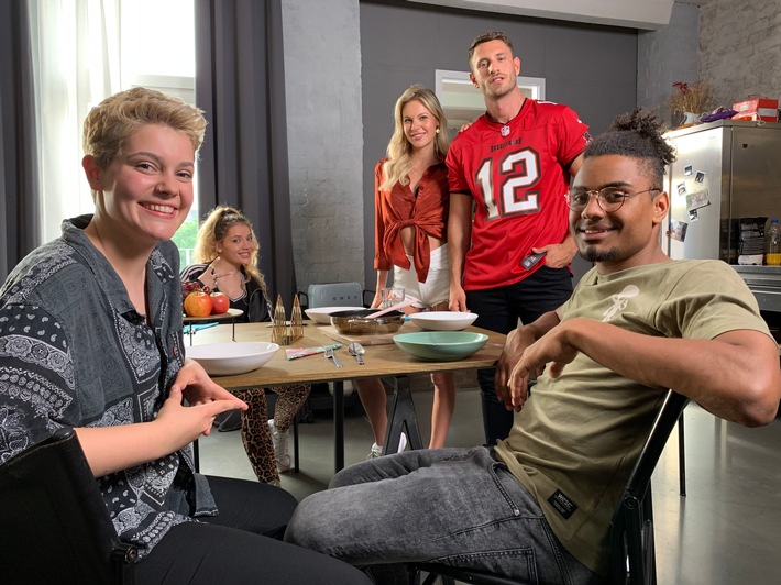 Neu bei RTLZWEI: Odeon Entertainment produziert die Influencer-Serie "Echt Fame"