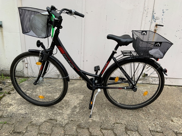 POL-FL: Schleswig: Wem gehört dieses Fahrrad?