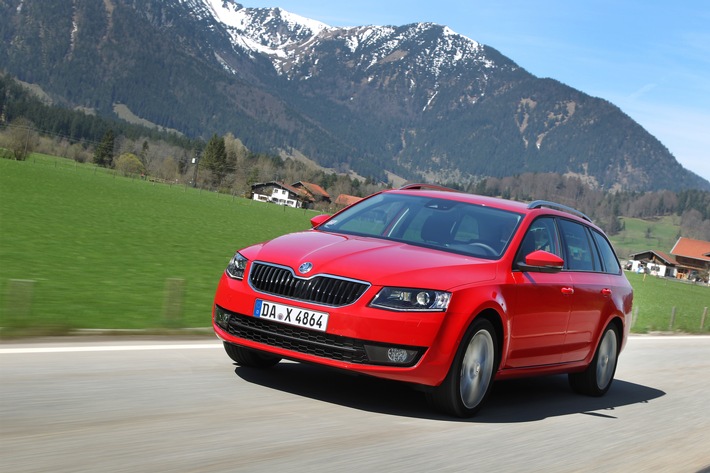 Siegertyp mit Mehrwert: Neuer SKODA Octavia fährt weiter auf der Überholspur (FOTO)