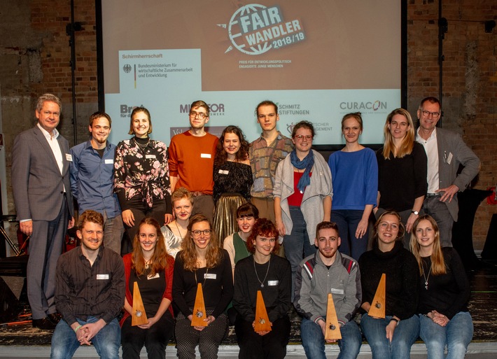Haltung zeigen! - gegen Ausgrenzung: FAIRWANDLER-Preis 2019 würdigt junges Engagement