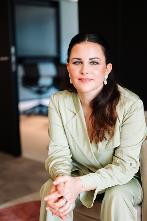 BlackF House digitalisiert Housekeeping und interne Prozesse