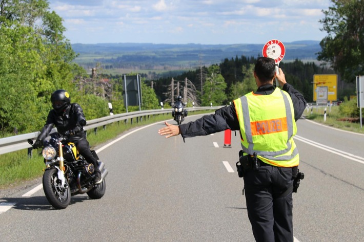 POL-GS: Motorradkontrolle im Rahmen der Verkehrssicherheitsaktion "Sicher durch den Harz"