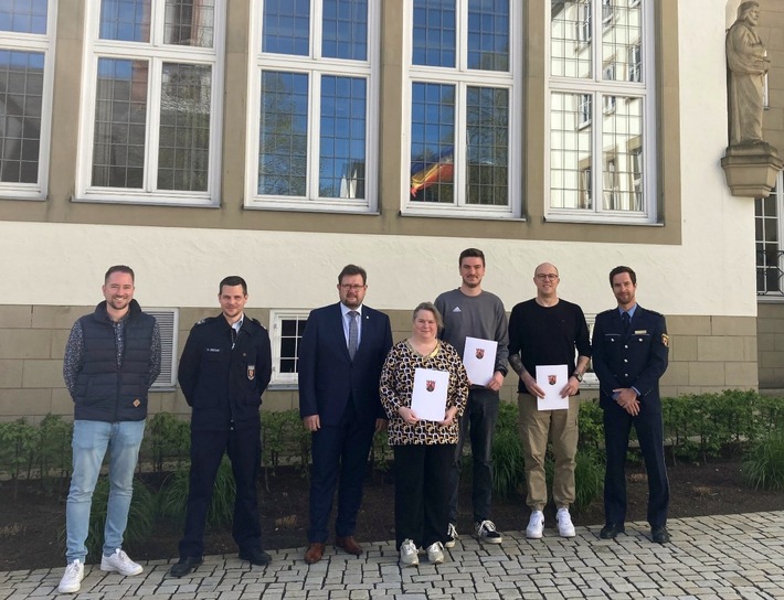 POL-PDWIL: Polizei Bitburg und Stadt Bitburg ehren Menschen für außergewöhnliche Zivilcourage