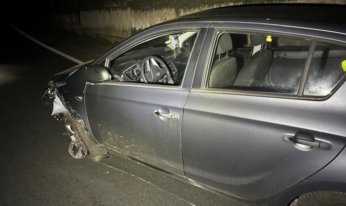 POL-PDLD: B10/LD-Nord - Alkoholisiert gegen Schutzplanke und Bordstein